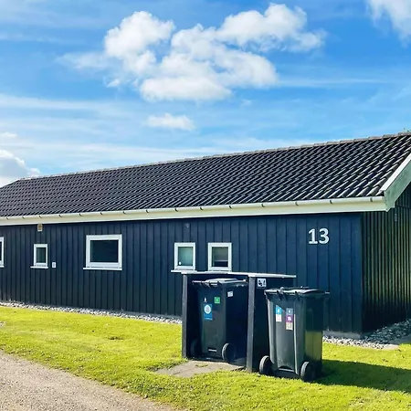 Holiday home Clxxvi