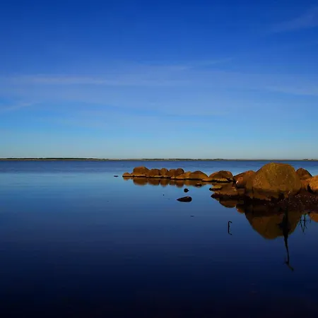 Secluded Cozy Cottage-by Traum Nyaraló *