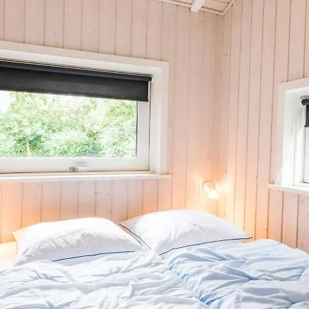 Vakantiehuis Secluded Cozy Cottage-by Traum Hemmet