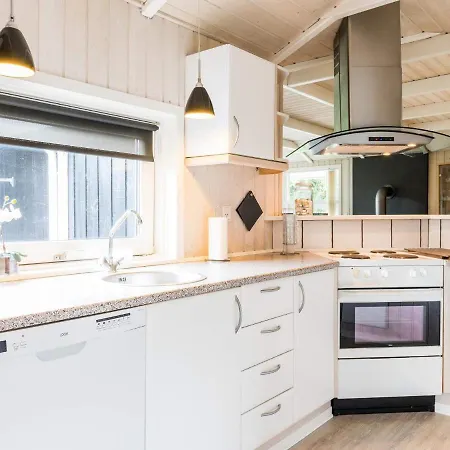 Secluded Cozy Cottage-by Traum *